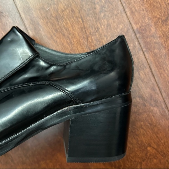 Jeffrey Campbell Wilhelm Box Silver Black Heeled Loafers, Pointed Toes, Size 8 - Picture 11 of 16